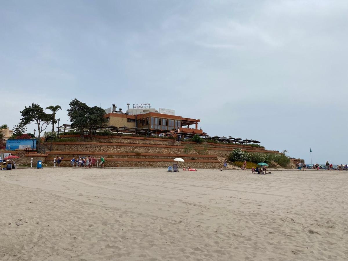 Orihuela Costa 3 Bdr Condo On La Zenia Beach With Patio Exterior photo