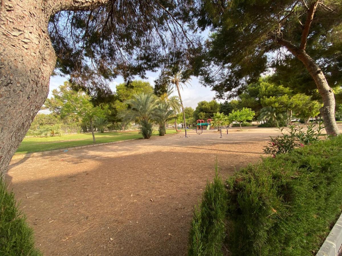 Orihuela Costa 3 Bdr Condo On La Zenia Beach With Patio Exterior photo